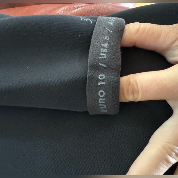 Billabong Synergy Women’s 3:2 Chest Zip wetsuit - Picture 6 of 6